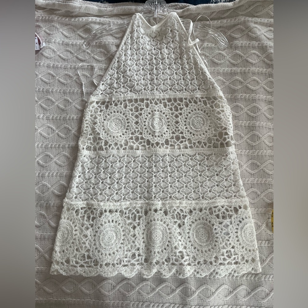 New! Hollister Swim Coverup White Crochet Backless with Neck Tie Size Small
